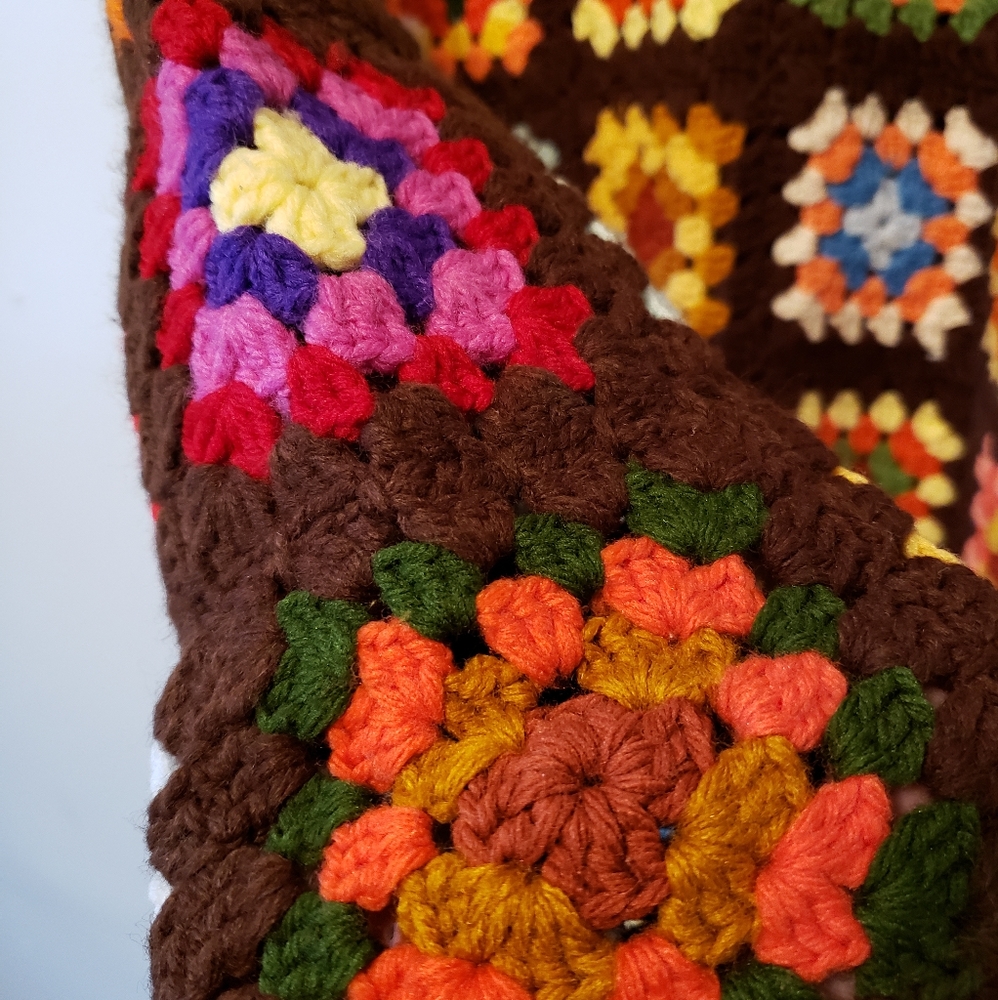 š„VINTAGE | Grandma's Hand-Crocheted Jacket 1970s - Picture 13 of 16